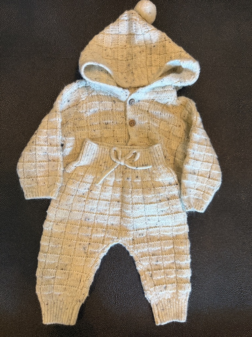 Rylee + Cru beige Knit Kids Matching Set hoodie and pants size 3-6 months